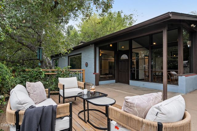 191 Vista Circle Drive, Sierra Madre, CA 91024