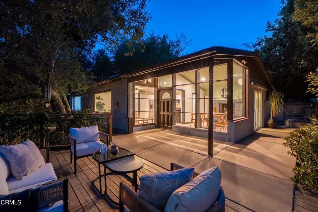 Image 1 of property listing at 191 Vista Circle Drive, Sierra Madre, CA 91024