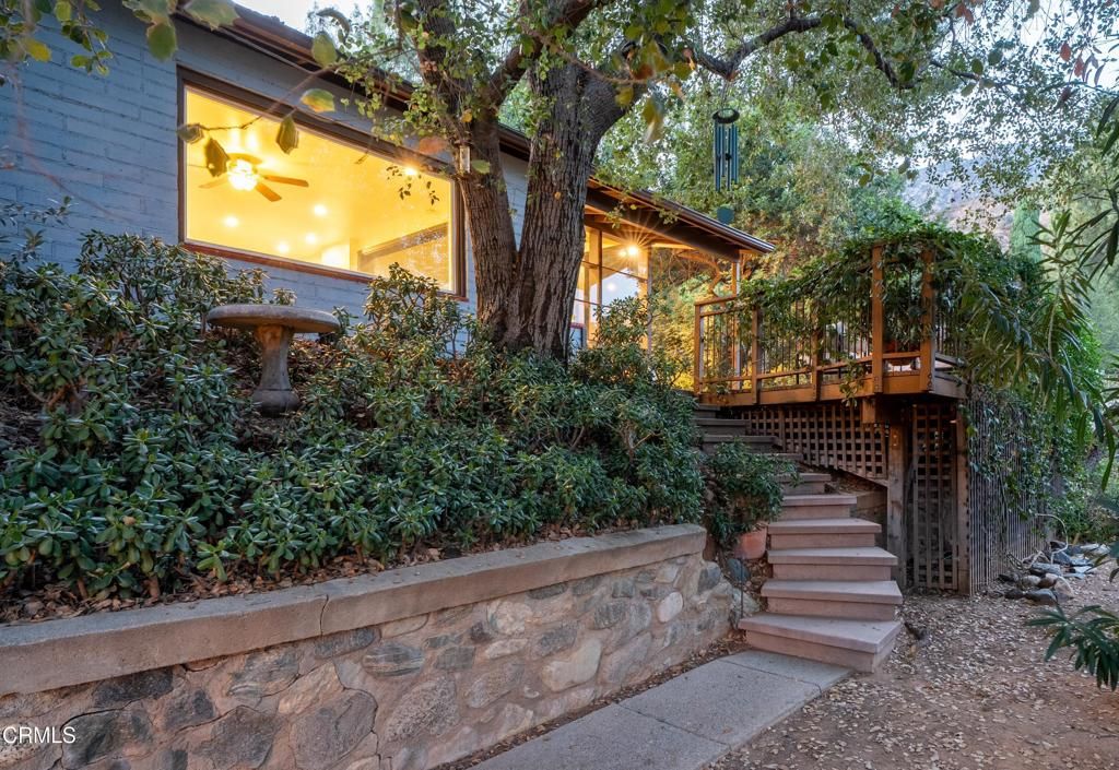 Image 2 of property listing at 191 Vista Circle Drive, Sierra Madre, CA 91024