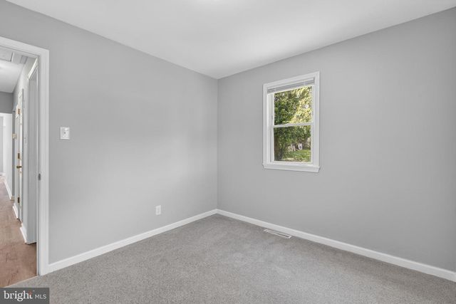 121 ROBINSON, New Castle, DE 19720
