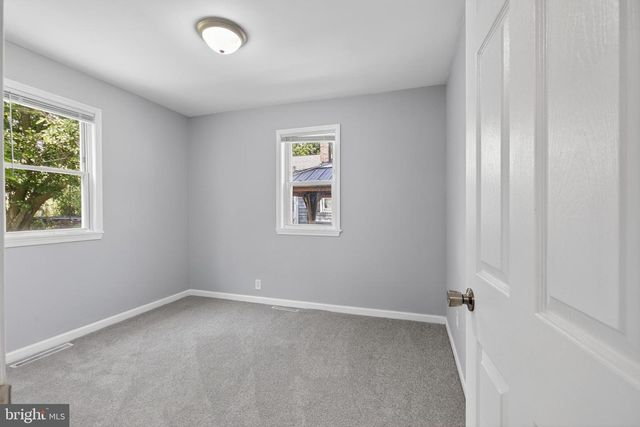 121 ROBINSON, New Castle, DE 19720