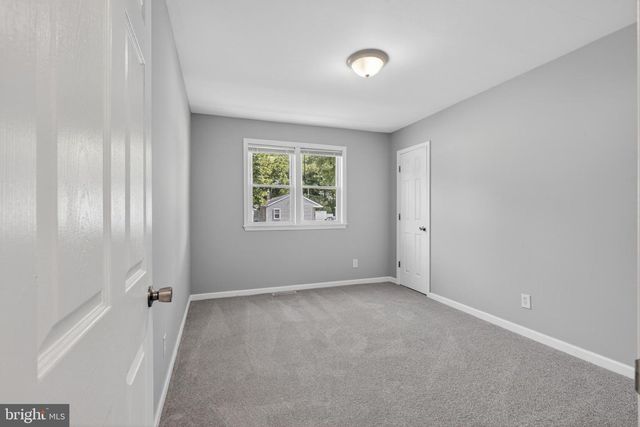 121 ROBINSON, New Castle, DE 19720