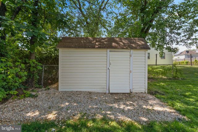 121 ROBINSON, New Castle, DE 19720