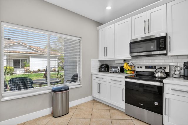 4706 SW 13th Street, Deerfield Beach, FL 33442