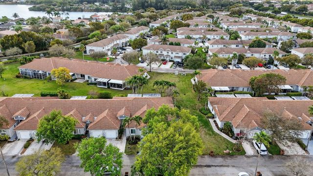 4706 SW 13th Street, Deerfield Beach, FL 33442