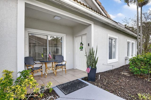 4706 SW 13th Street, Deerfield Beach, FL 33442