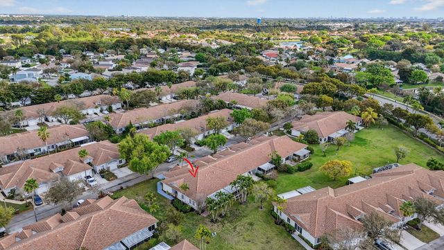 4706 SW 13th Street, Deerfield Beach, FL 33442