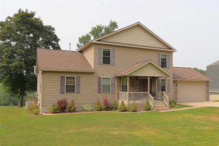 2933 HERSHEY Road, Erie, PA 16509