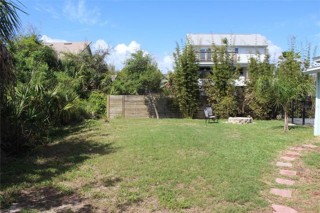 4 ULMACEA PLACE, Palm Coast, FL 32137