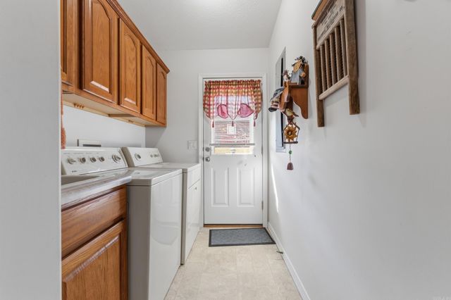 38 Devonshire Circle, Lakeview, AR 72642