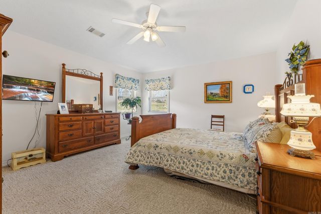 38 Devonshire Circle, Lakeview, AR 72642