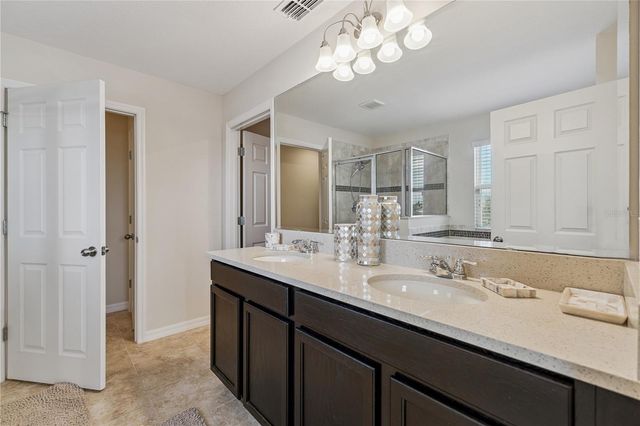 4633 BAYMOOR DRIVE, Kissimmee, FL 34758