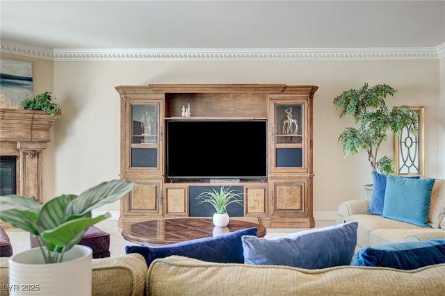 2747 Paradise Road 2201, Las Vegas, NV 89109