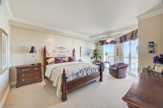 2747 Paradise Road 2201, Las Vegas, NV 89109