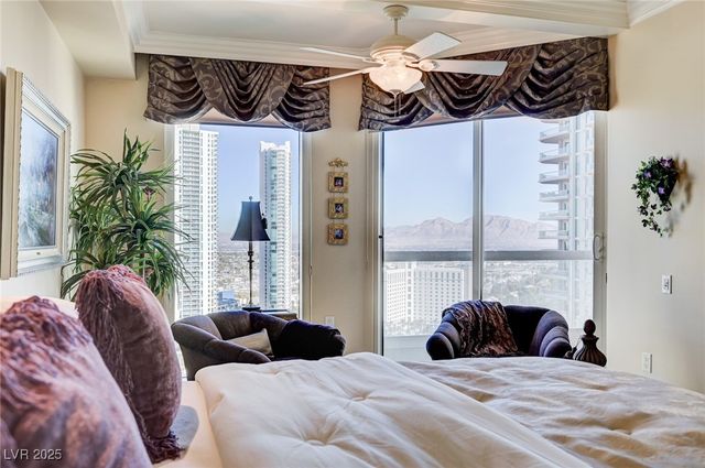 2747 Paradise Road 2201, Las Vegas, NV 89109