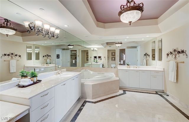 2747 Paradise Road 2201, Las Vegas, NV 89109