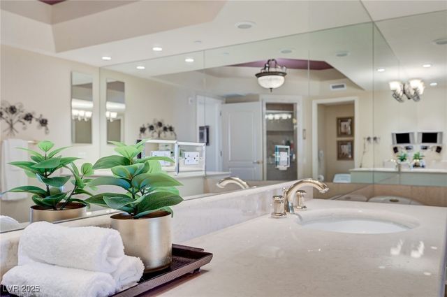 2747 Paradise Road 2201, Las Vegas, NV 89109