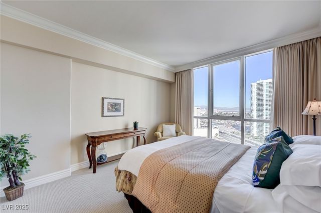 2747 Paradise Road 2201, Las Vegas, NV 89109