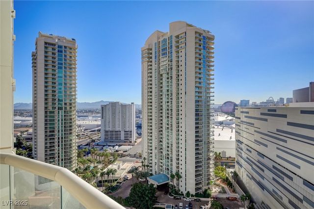 2747 Paradise Road 2201, Las Vegas, NV 89109