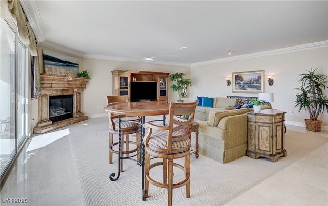 2747 Paradise Road 2201, Las Vegas, NV 89109