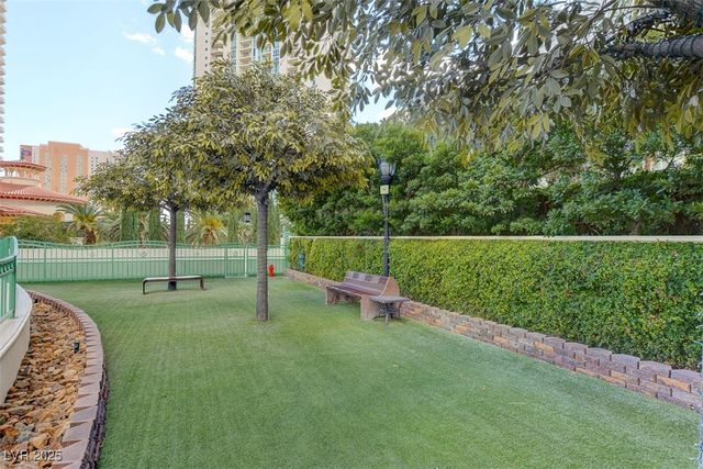 2747 Paradise Road 2201, Las Vegas, NV 89109