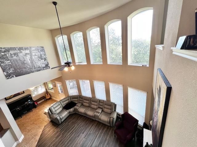 7908 Menler DR, Austin, TX 78735