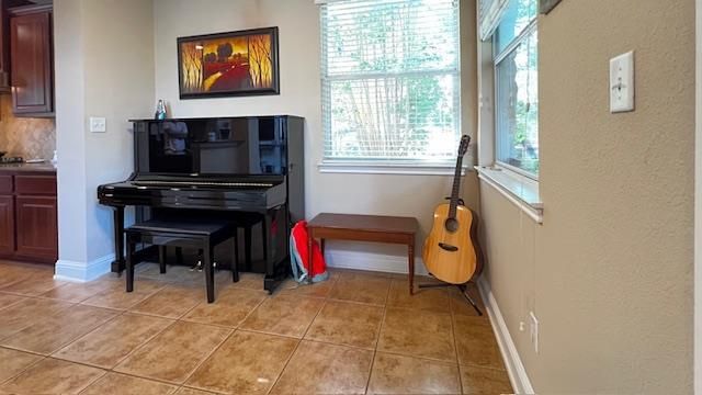 7908 Menler DR, Austin, TX 78735
