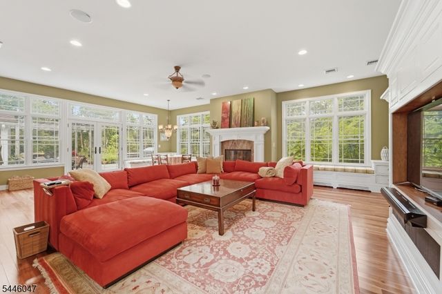 200 Valley Dr., Watchung Boro, NJ 07069