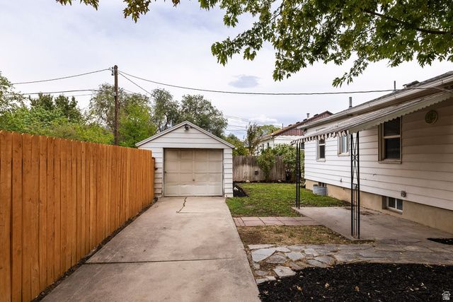 1174 W 300 N, Salt Lake City, UT 84116