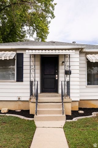 1174 W 300 N, Salt Lake City, UT 84116