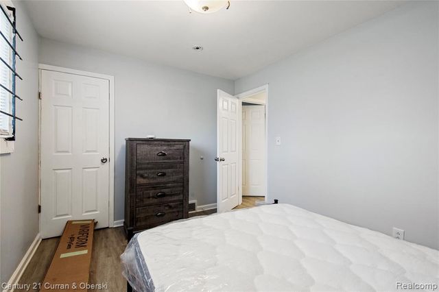 9901 Yellowstone Street, Detroit, MI 48204