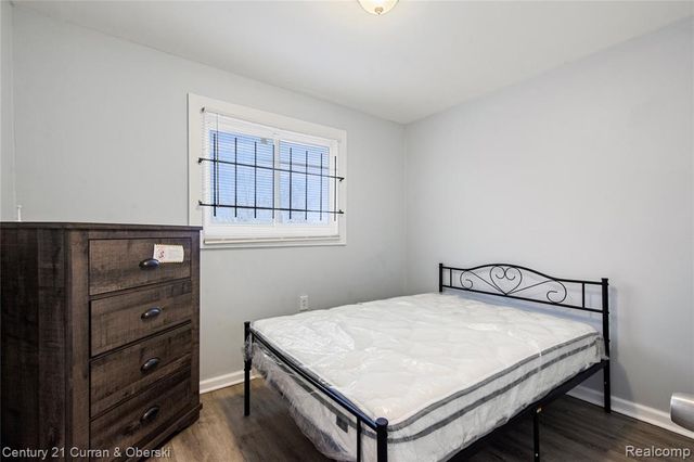 9901 Yellowstone Street, Detroit, MI 48204