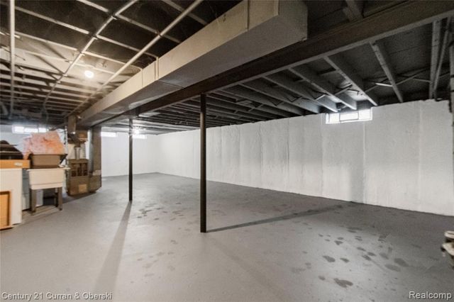 9901 Yellowstone Street, Detroit, MI 48204