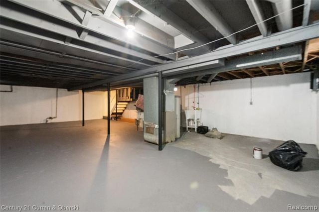 9901 Yellowstone Street, Detroit, MI 48204