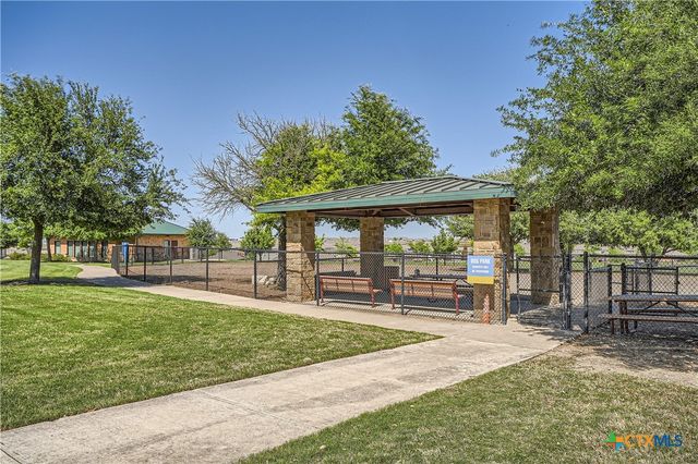 184 Palm Drive, Buda, TX 78610