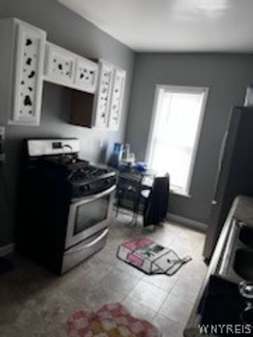 542 10th Street, Niagara Falls, NY 14301