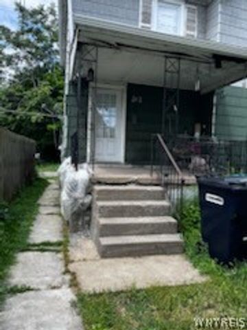 542 10th Street, Niagara Falls, NY 14301
