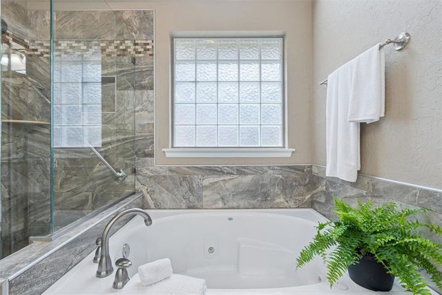 1117 Pinehurst Drive, Norman, OK 73072