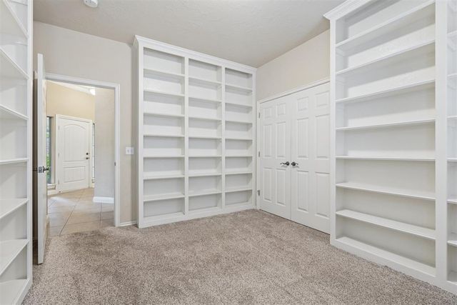 1117 Pinehurst Drive, Norman, OK 73072