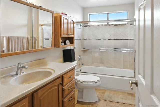 450 W Vermont Ave 807, Escondido, CA 92025