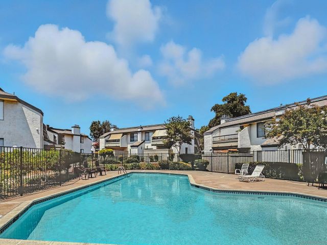 450 W Vermont Ave 807, Escondido, CA 92025