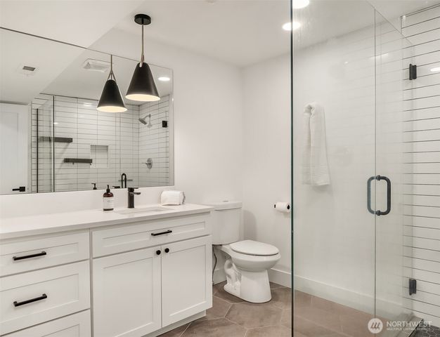 20615 NE 2nd Street, Sammamish, WA 98074