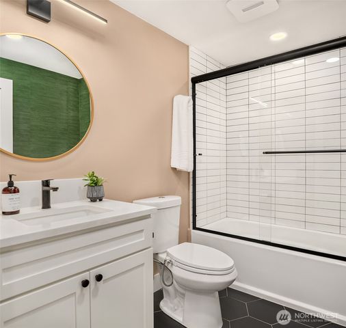 20615 NE 2nd Street, Sammamish, WA 98074