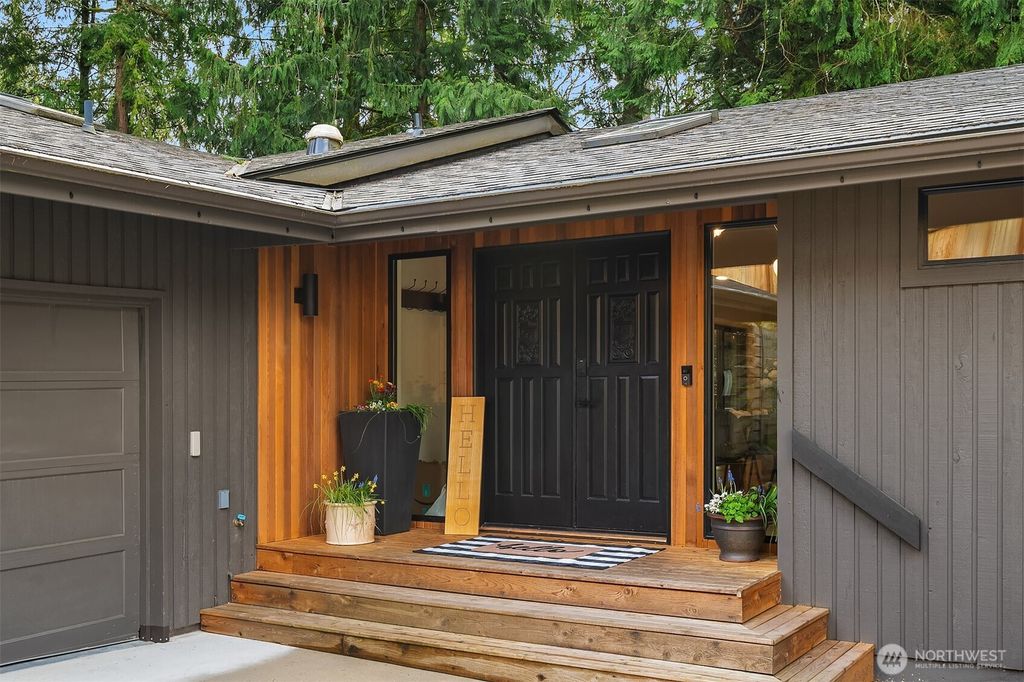 20615 NE 2nd Street, Sammamish, WA 98074