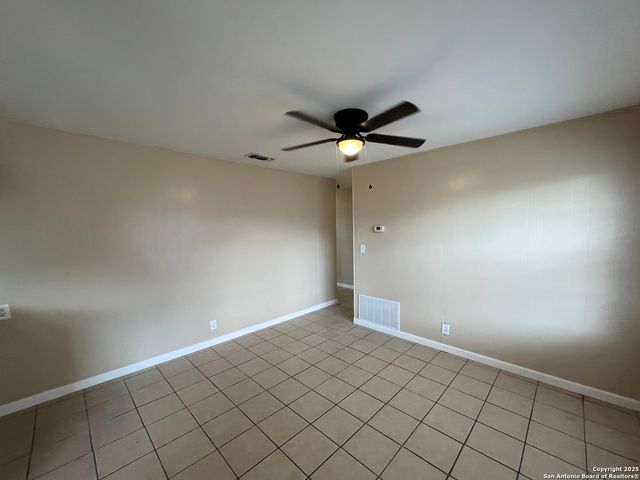 7102 Glen Point, San Antonio, TX 78239