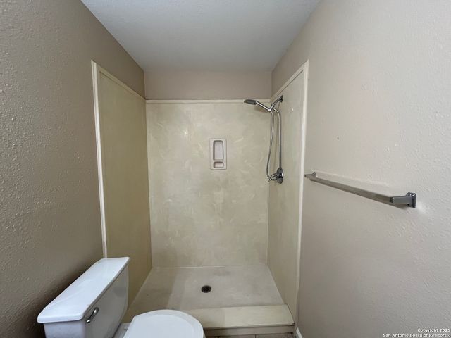 7102 Glen Point, San Antonio, TX 78239
