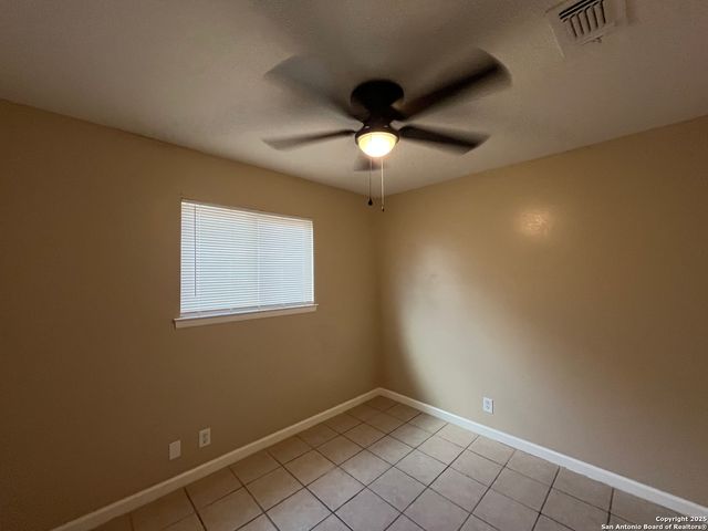 7102 Glen Point, San Antonio, TX 78239
