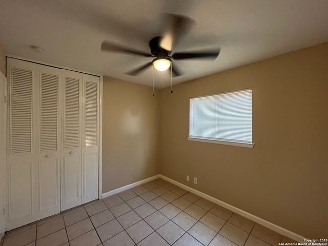 7102 Glen Point, San Antonio, TX 78239