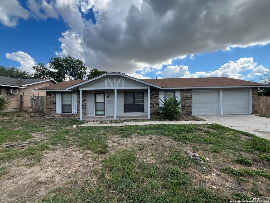 7102 Glen Point, San Antonio, TX 78239