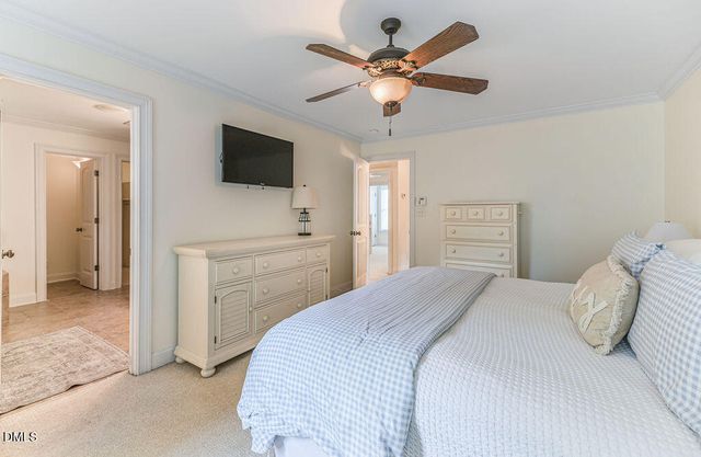 2300 Larkhaven Court, Fayetteville, NC 28303